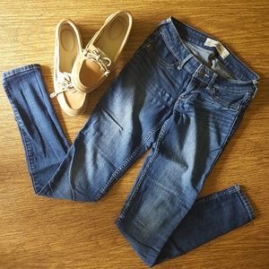 Hollister low rise skinny jeans
